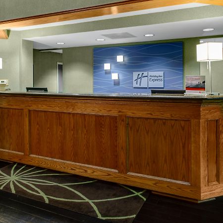 Holiday Inn Express Hotel & Suites Atlanta Buckhead By Ihg Exterior photo